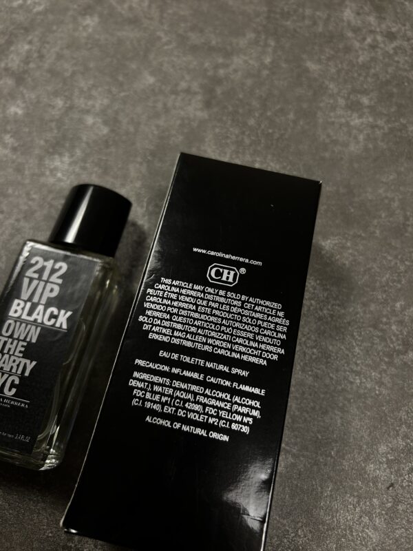 Perfume 212 VIP BLACK - Imagem 4