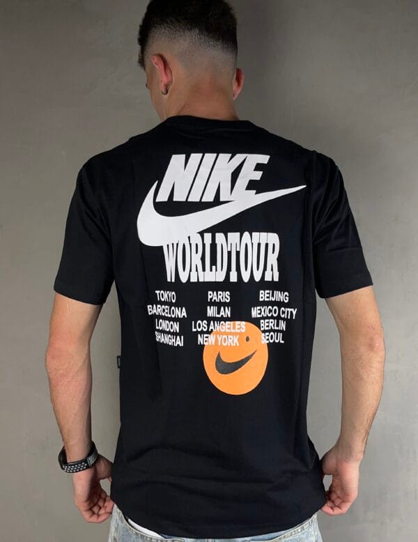 Camiseta WORLD TOUR - Imagem 9