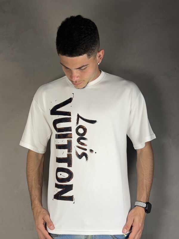 Camiseta OVERSIZED - Imagem 2
